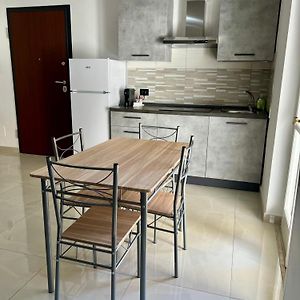 Studio con letto king size